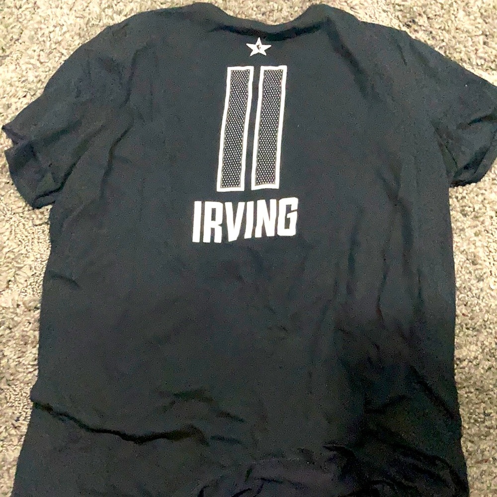 Men’s size extra large Nike T Boston Celtics number 11 Irving…
